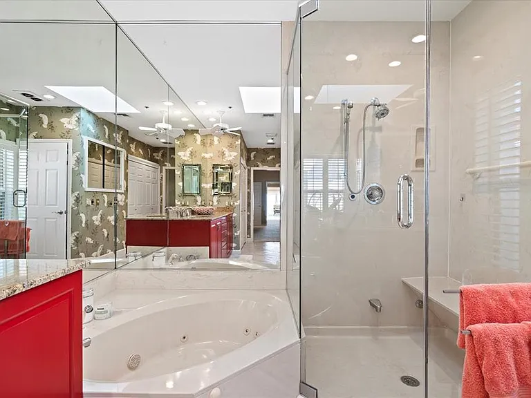 2254 Harbour Court Dr — Photo 24