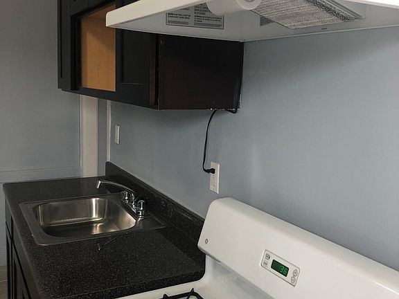 2nd image of 3910 Seton Ave APT 1