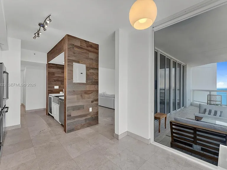 4201 Collins Ave #2301 — Photo 22