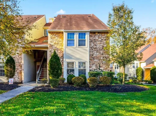 204 Tavistock #204, Cherry Hill, NJ 08034