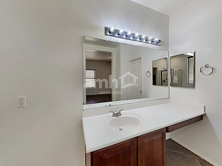 16600 N 176th Ln — Photo 15