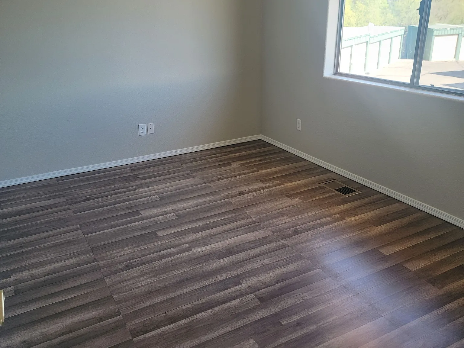 2 bed, 950 sqft, $1,795 — Photo 3