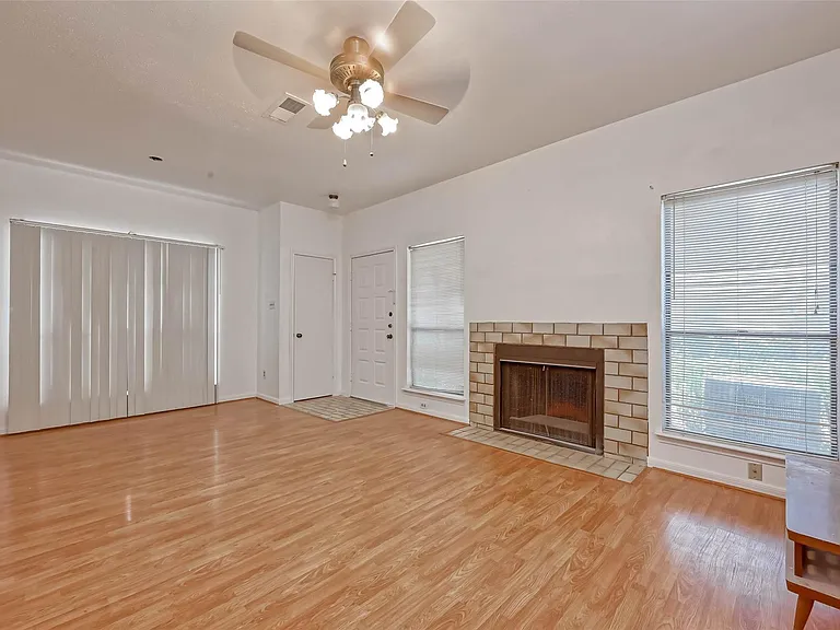 8299 Cambridge St #1705 — Photo 7