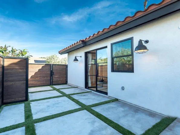 18740 Merridy St, Northridge, CA 91324