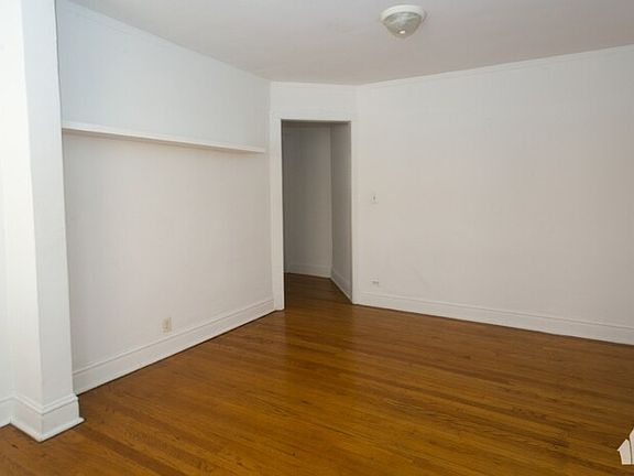 4th image of 5045 N Damen Ave APT 3W