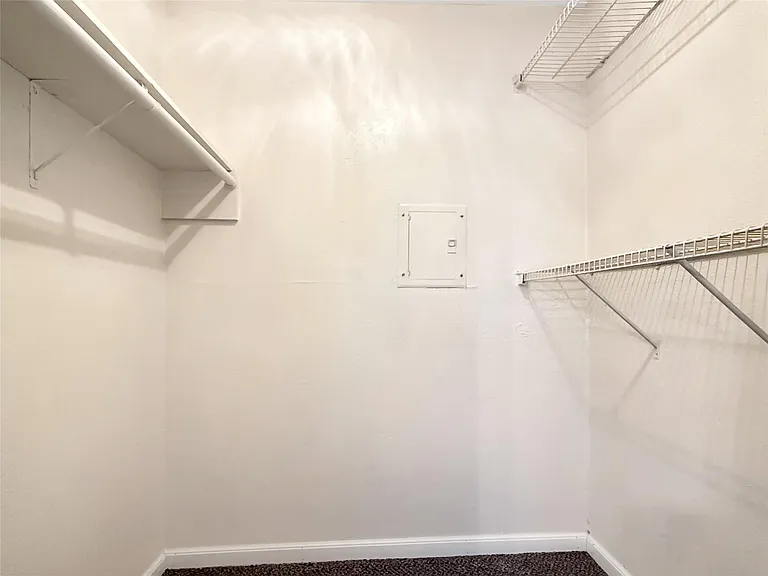 12905 Woodforest Blvd #601 — Photo 15