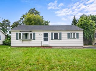 105 Elvira St, Rochester, NY 14606