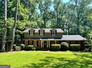 694 Brook Cir, Griffin, GA 30224
