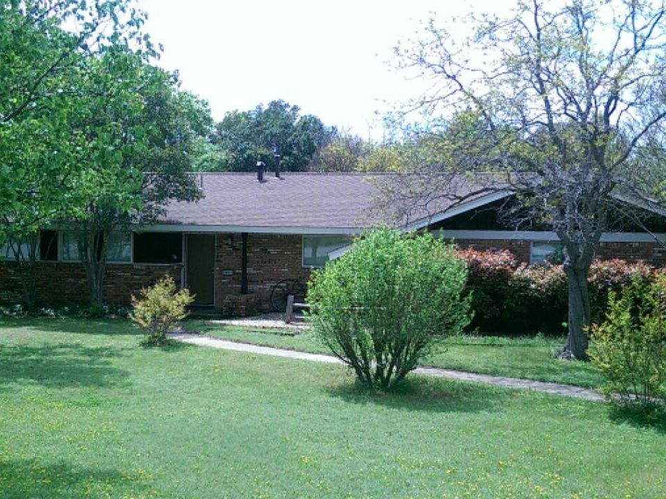 1st image of 8001 Ferndale Dr