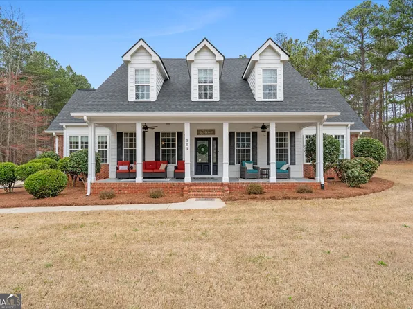 101 Southbend Dr, Carrollton, GA 30116