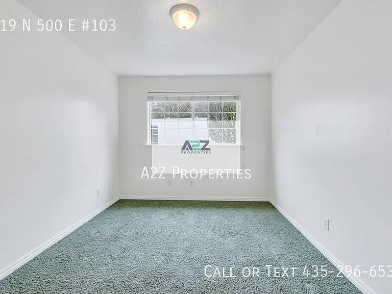 419 N 500 E #103 — Photo 11