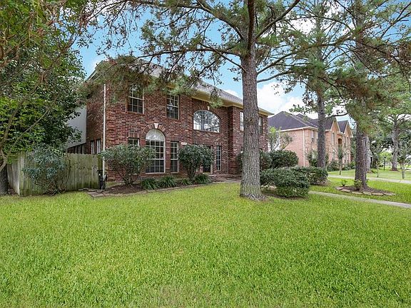 2nd image of 9703 Broadley Dr
