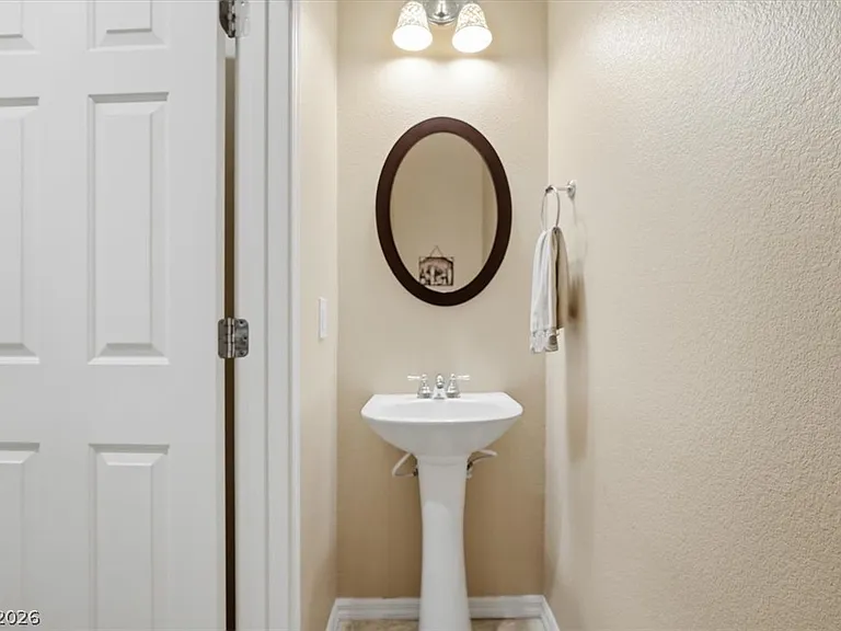 8709 Echo Grande Dr — Photo 11