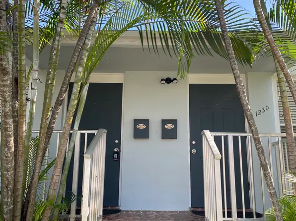 1228 SW 23rd St #2, Miami, FL 33145