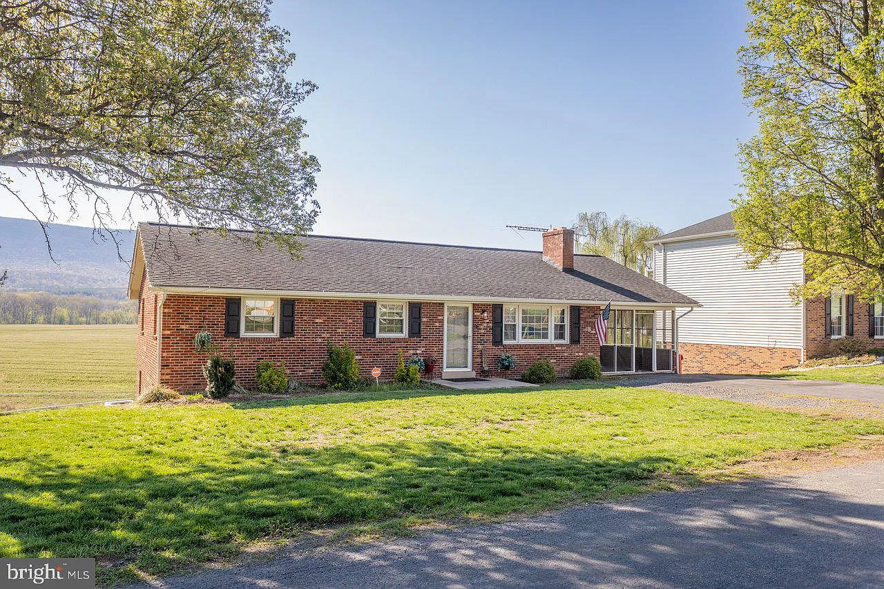 5092 Dogwood Dr photo 1