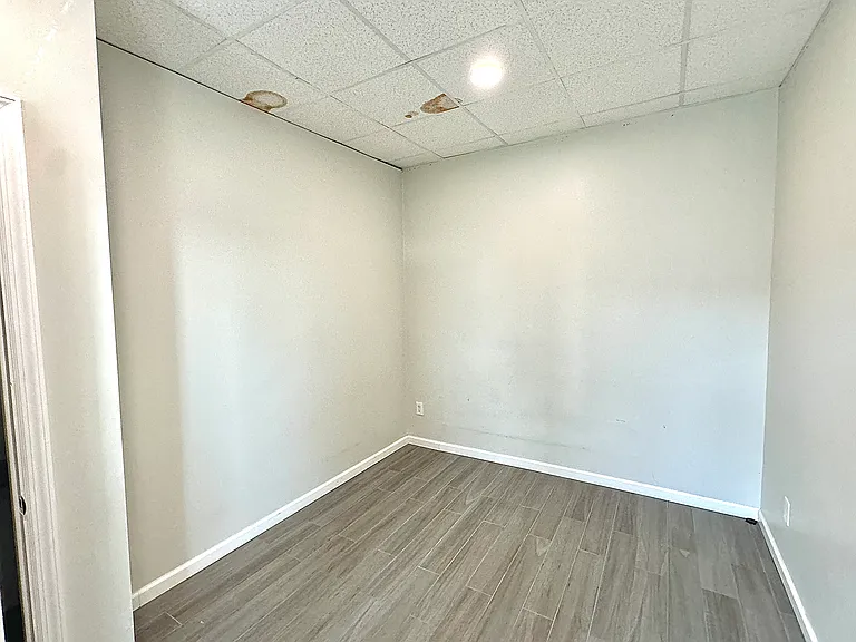 28 Main St #2 — Photo 7