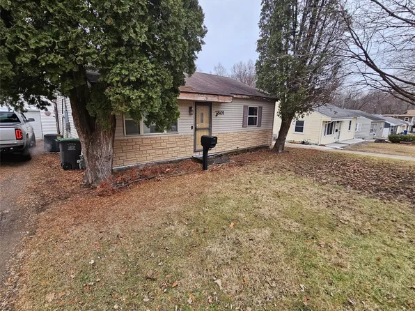 6801 SW 15th St, Des Moines, IA 50315