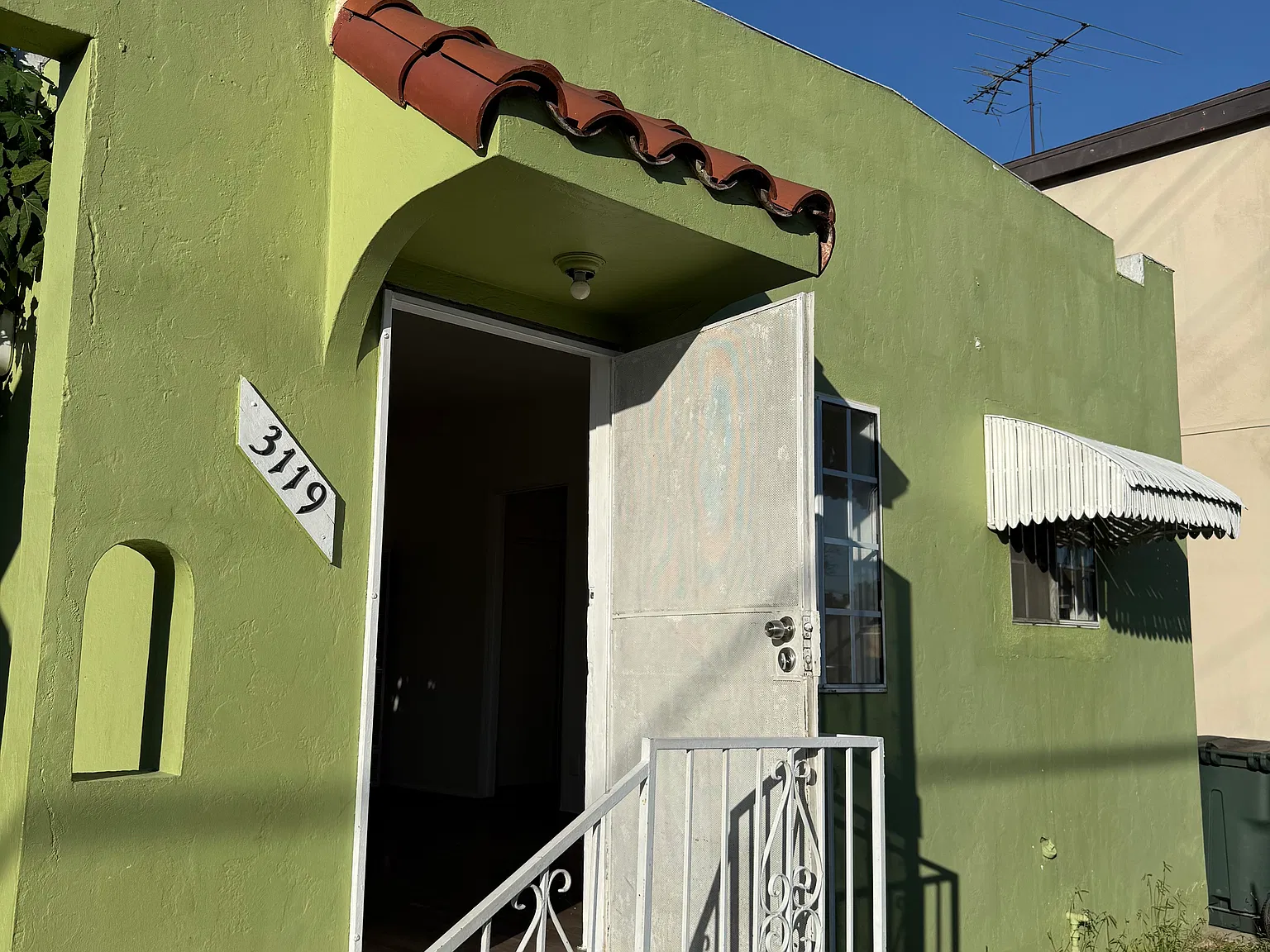 1 bed, 480 sqft, $1,750 — Photo 2