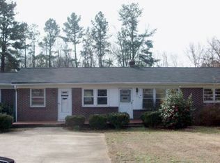 105 Maple Dr, Gaffney, SC 29341