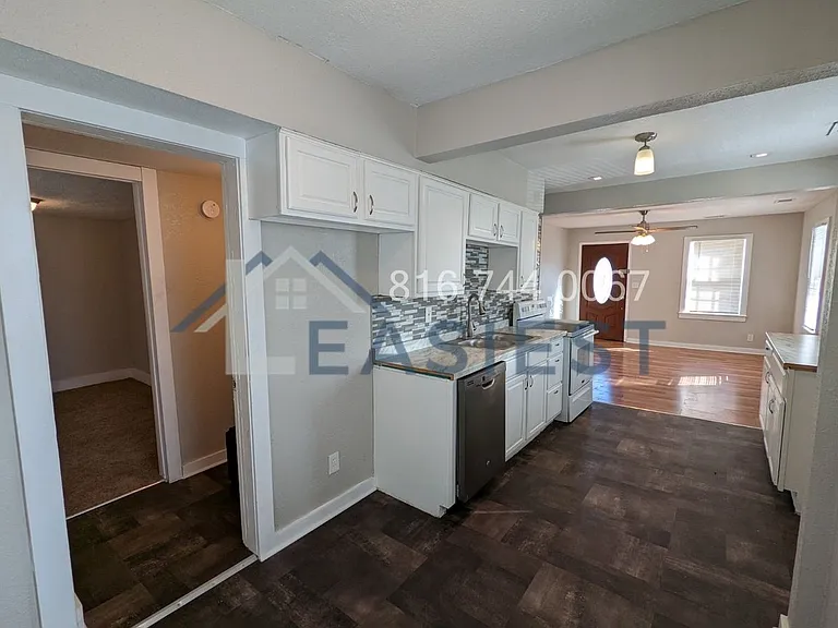 5536 S Benton Ave — Photo 4