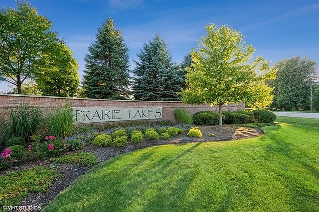 5N347 Switchgrass Ln, St Charles, IL 60175 | Zillow