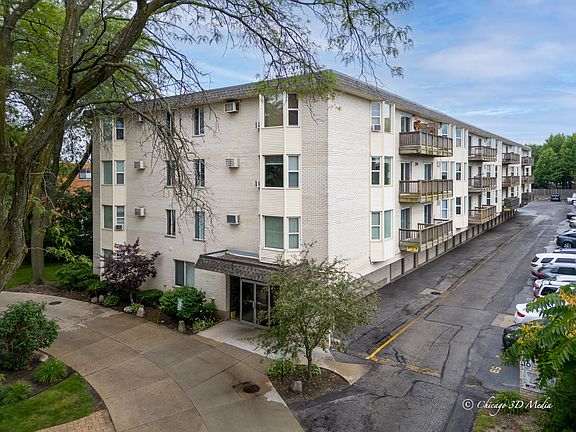 2nd image of 8232 Niles Center Rd APT 312
