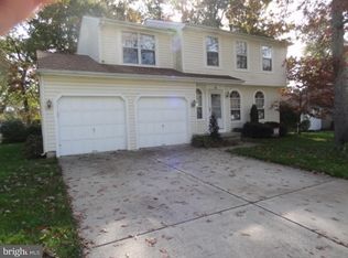 8 Vail Rd, Erial, NJ 08081