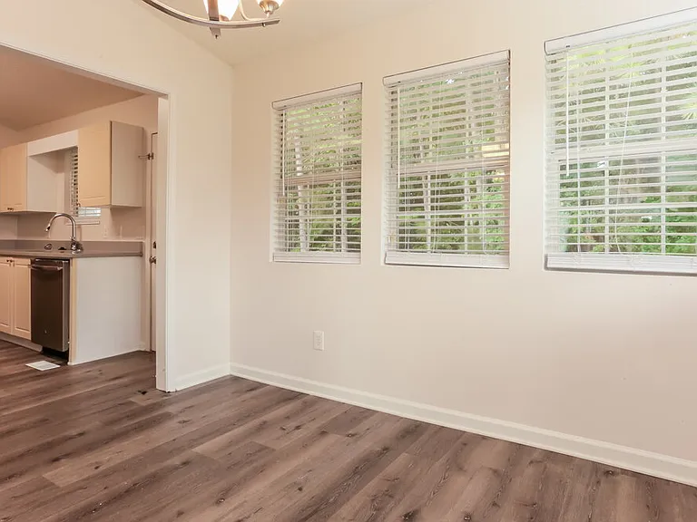 5987 Graywood Cir — Photo 7