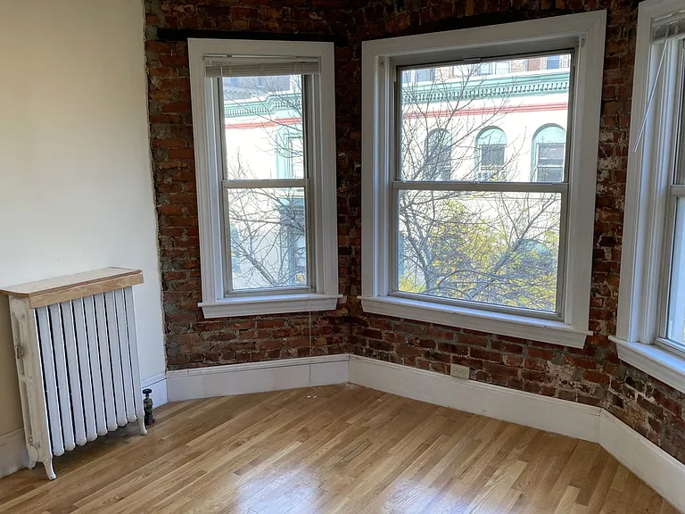 13 Haviland St #1W — Photo 12