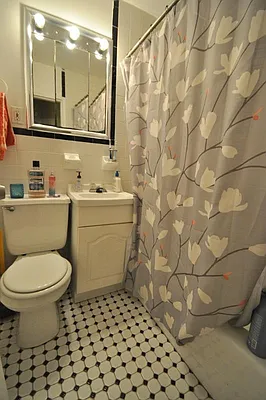 Rented by Keller Williams NYC | media 36