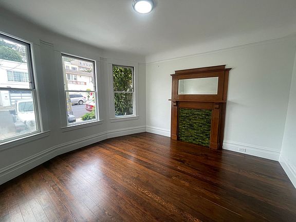 2nd image of 724 Bellevue Ave
