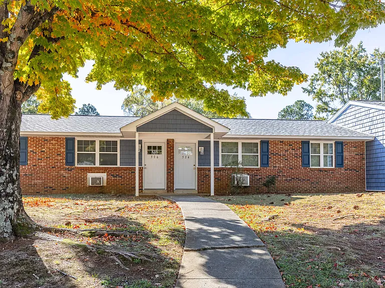 Sanford Estates — Photo 24