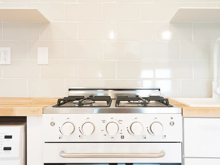 177 Montgomery St #3 — Photo 3