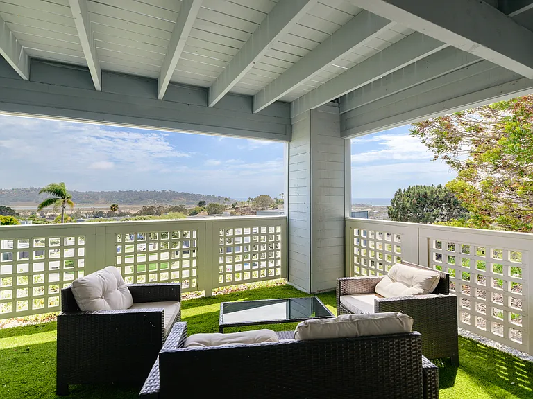 1013 Clipper Ct — Photo 30