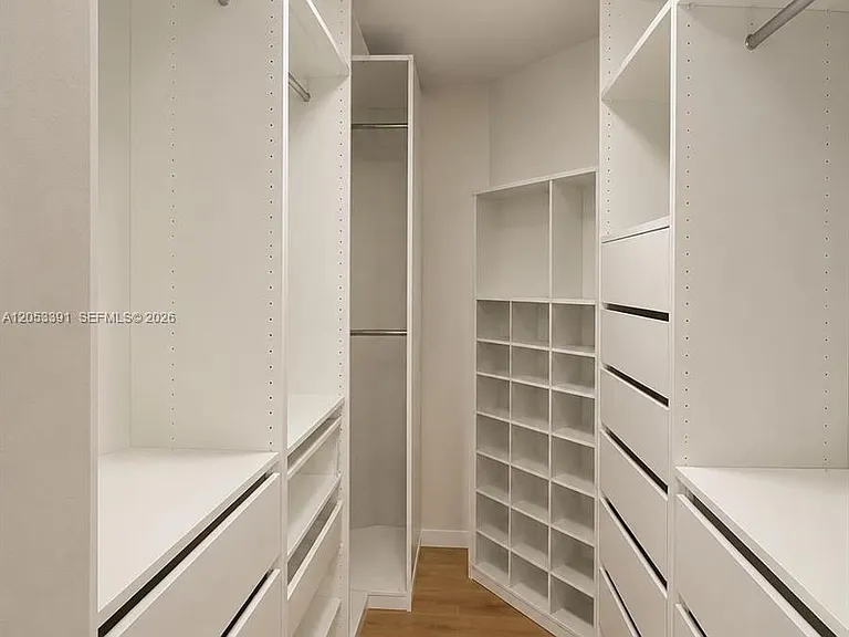 9821 W Elm Ln #9821 — Photo 6