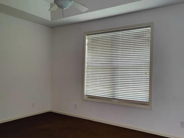 204-206 White River Dr — Photo 11