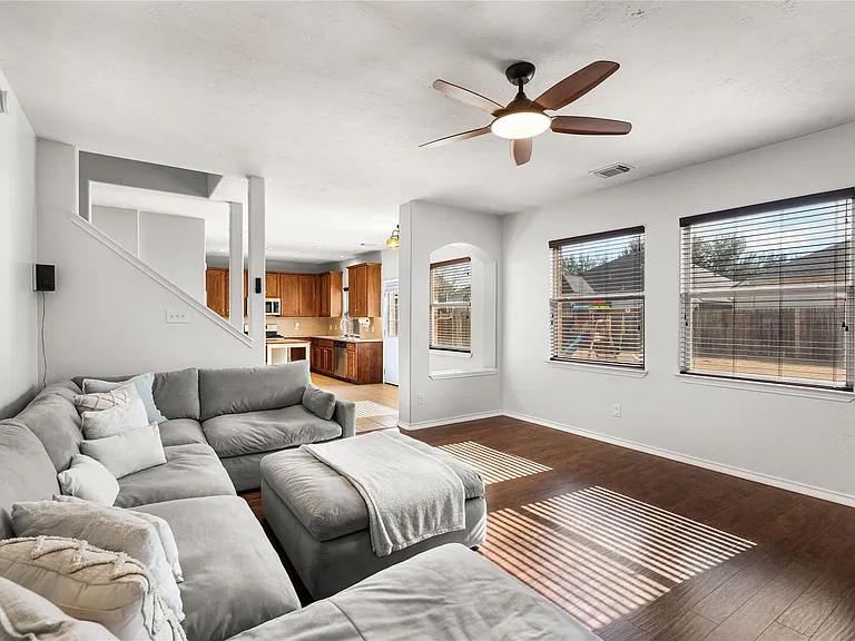 7419 Chathan Glen Ln — Photo 16