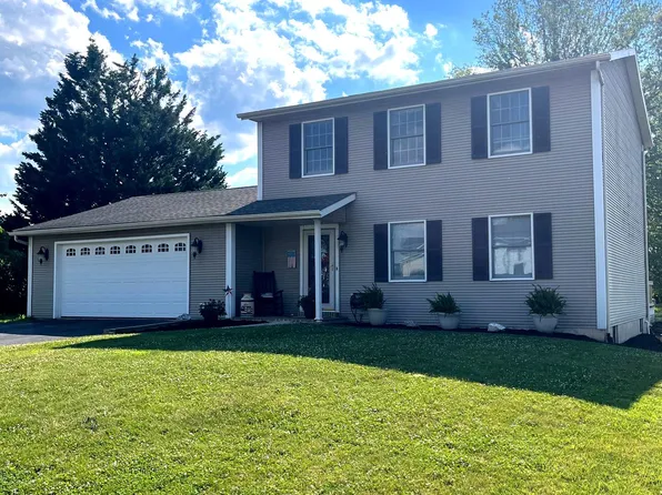 1766 Wellington Dr, Middletown, PA 17057