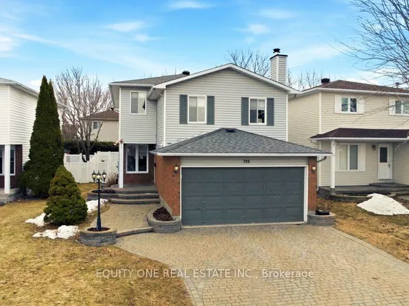 706 Levac Dr, Ottawa, ON K4A 2R1