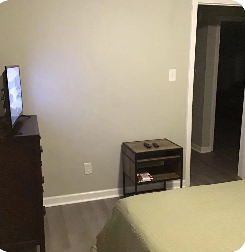 3 bed, 2.0 bath, 1368 sqft, $1,412 — Photo 2