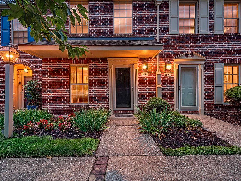 1st image of 1555 Hamilton Ct #255