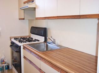 (Undisclosed Address), New Rochelle, NY 10805