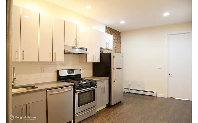 Rented by Douglas Elliman | media 9