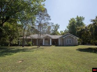 440 Riverside Dr, Flippin, AR 72634