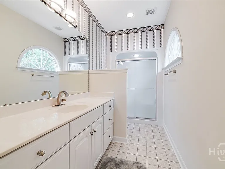 886 Waterford Landing Rd — Photo 17