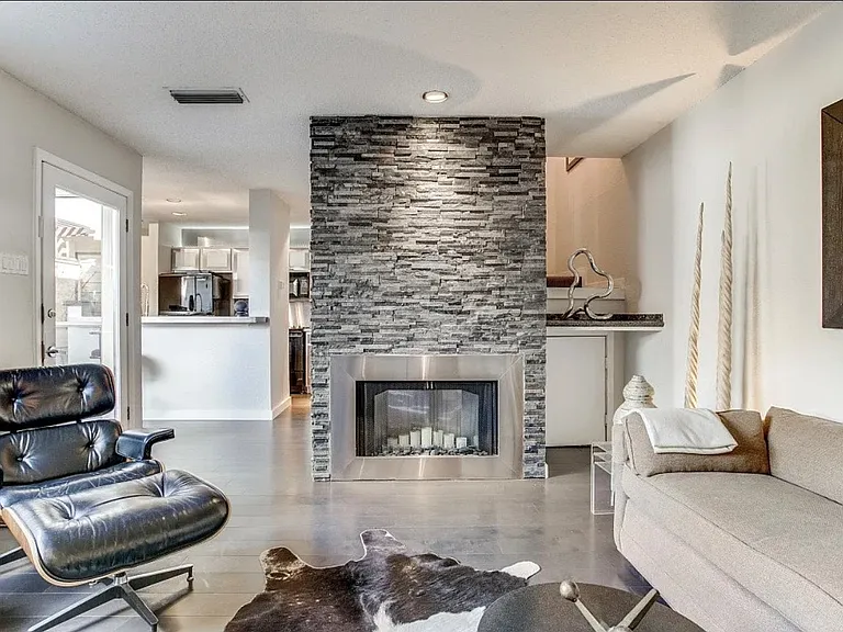 3955 Buena Vista St — Photo 5