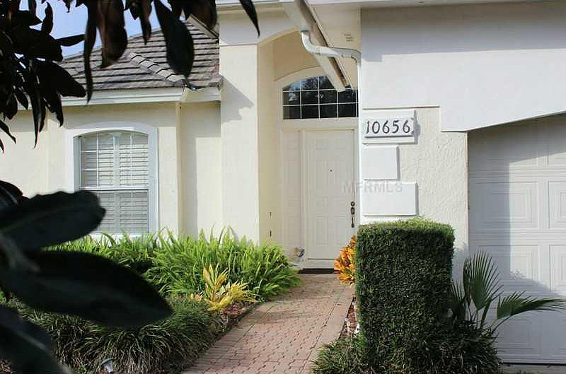 1st image of 10656 Woodchase Cir