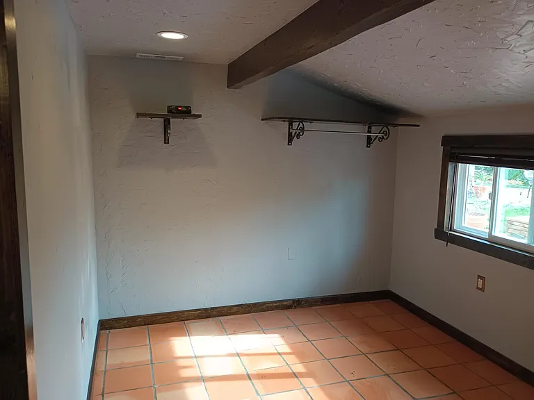 4646 Fort Davis St #B — Photo 3