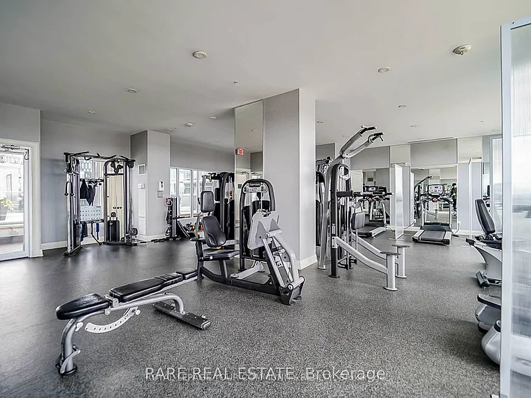 565 Wilson Ave #320W — Photo 16