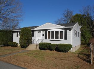 44 Melvin St, Chicopee, MA 01013